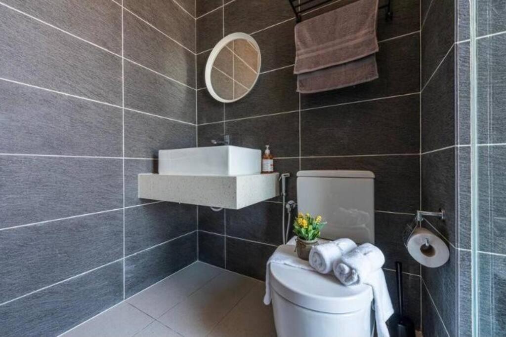 Cozy Mayfair Homestay Puchong Zewnętrze zdjęcie